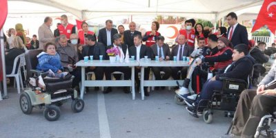 Adana’da engelliler Spor ve Kaynaştırma Şöleni’nde buluştu