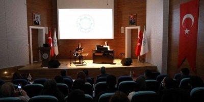 ALKÜ’de mandolin ve piyano konseri