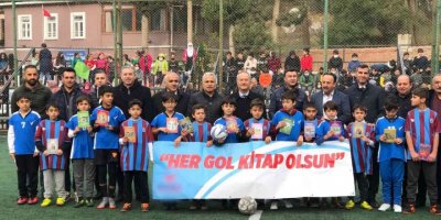Hatay’da "Her Gol Kitap Olsun" projesi