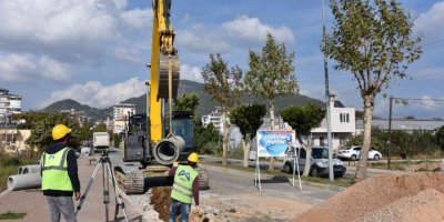 Anamur’da kanalizasyon ve yağmursuyu hattı çalışması