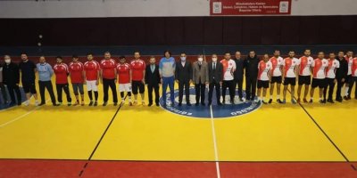 Eğirdir’de futsal heyecanı başladı