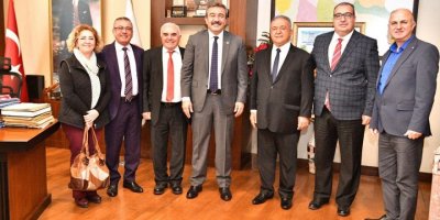 Çetin: "Çukurova’yı kültür sanat kenti yapma yolunda adımlar attık"