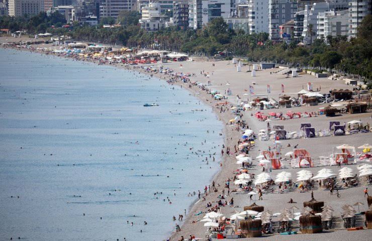 Antalya'da yazdan kalma gün