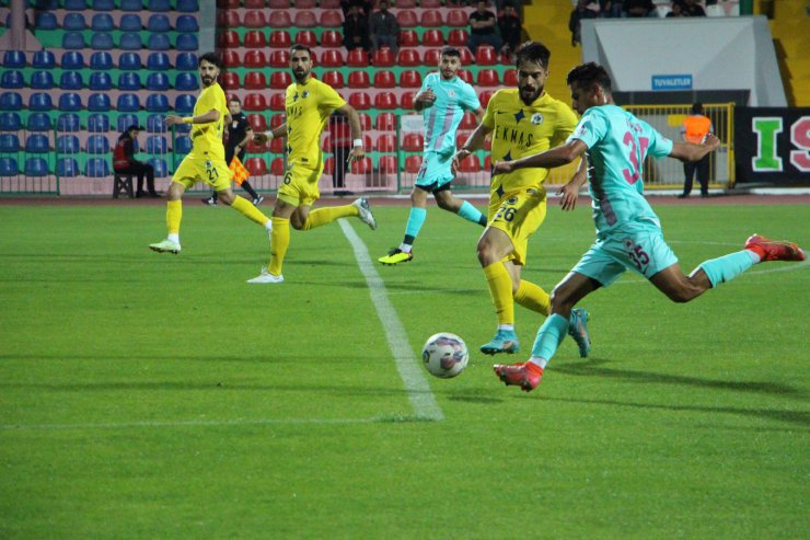 Isparta 32 Spor- Menemen Futbol Kulübü: 0-0