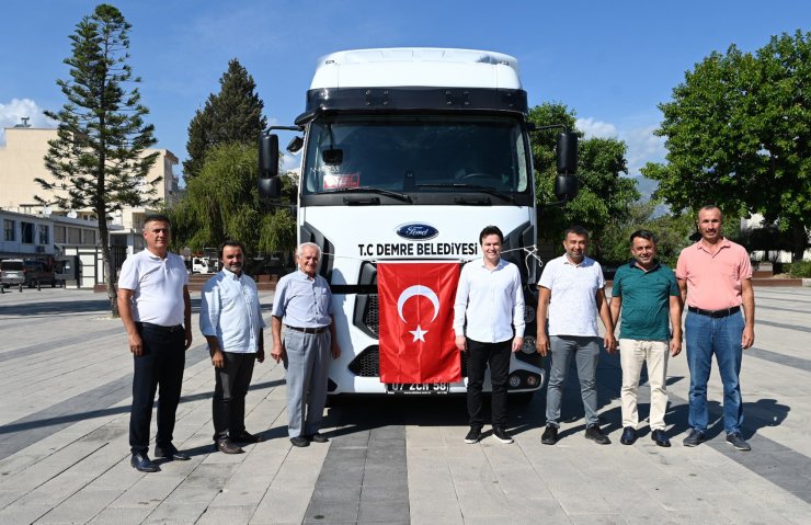 Demre Belediyesi Araç Parkına Yeni Tır