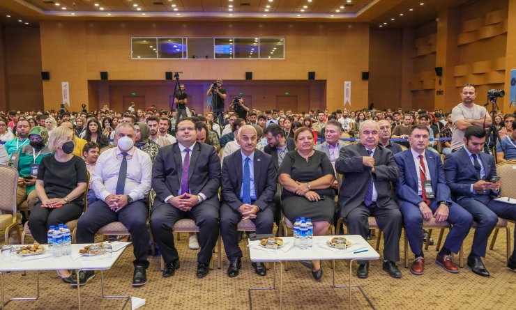 6. Akdeniz Bilişim Zirvesi 2022 Başladı