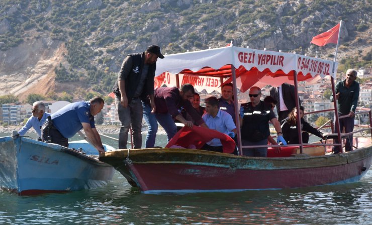 Eğirdir Gölü'nde Cesedi Bulunan Selcan, Limanda Tek Başına Dolaşmış