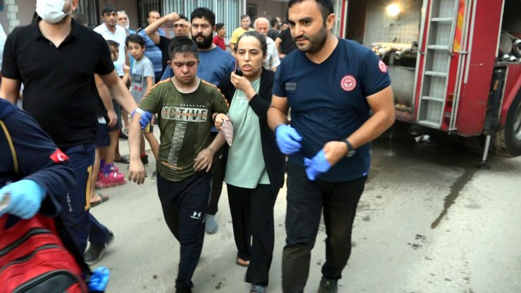 Otizmli Mesut'u Yangından Ağabeyi Kurtardı