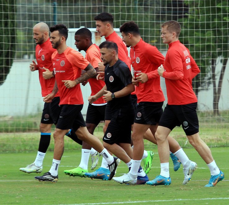 Antalyaspor, Son 6 Haftanın En Az Puan Toplayan Takımı