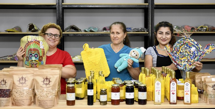 Bir ayda 81 bin liralık satış