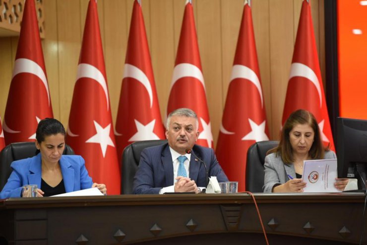 Vali Yazıcı'dan 'iyi hizmet' talimatı
