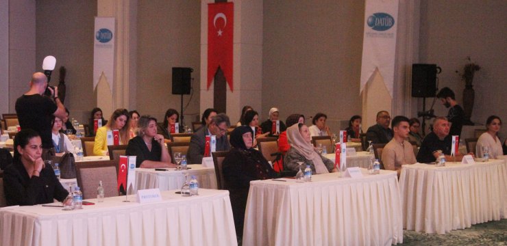 1. Uluslararası Ahıskalı Türk Kadınları Sempozyumu başladı