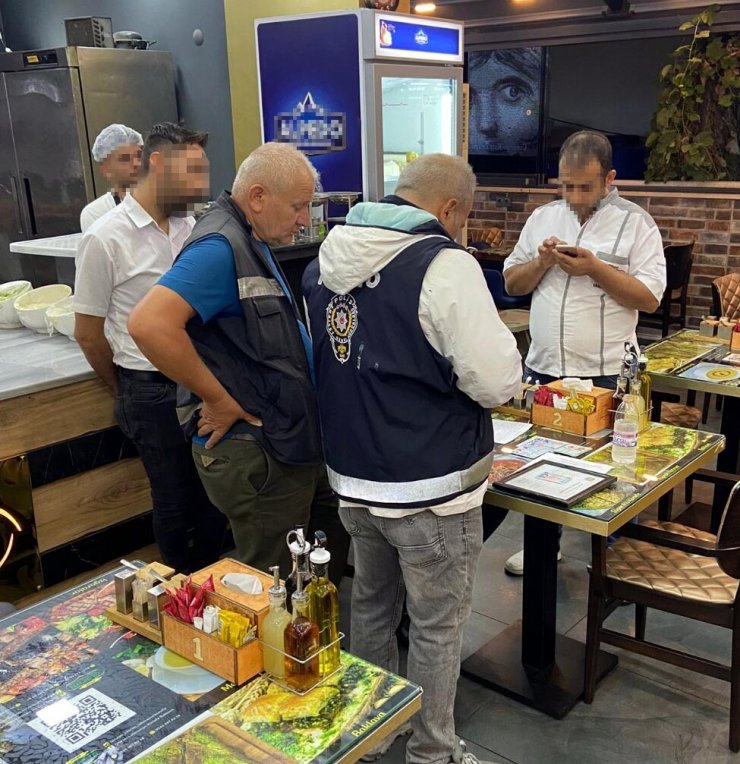 Çalışma izni olmayan 12 göçmen yakalandı