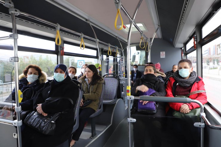 Muğla'da kadınlar otobüsten istediği yerde inebiliyor