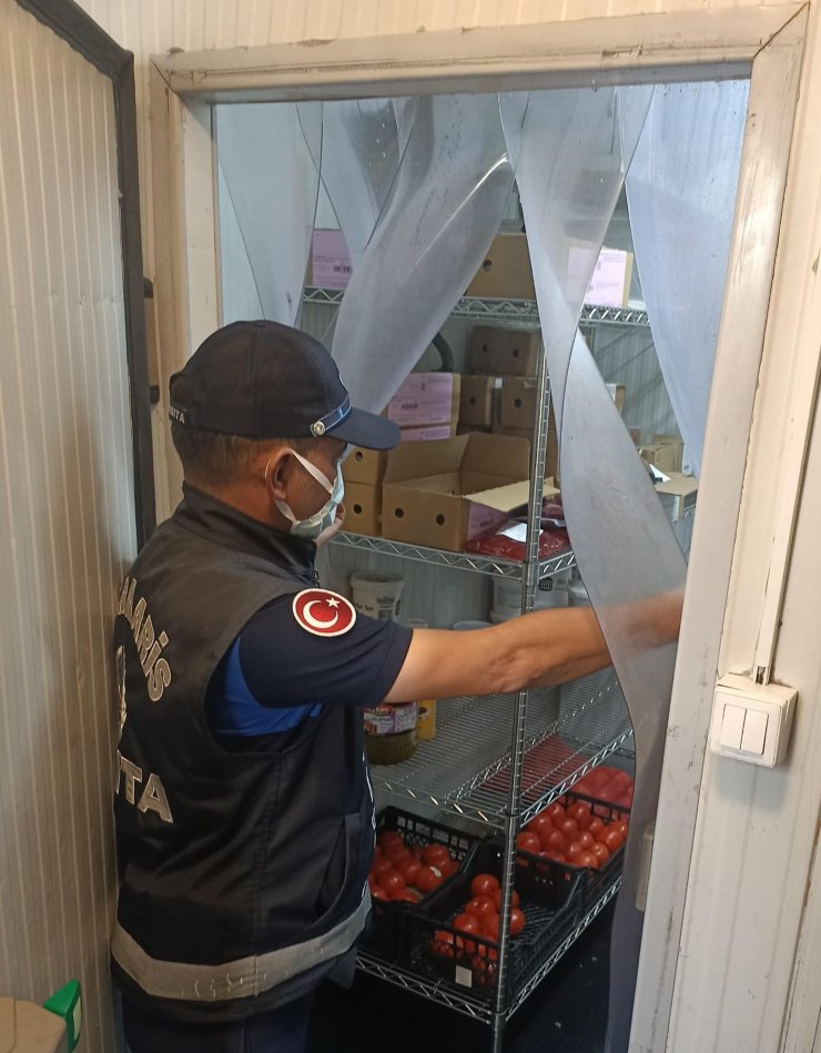 Marmaris'te denetimlerde hijyen kurallarına uymayan 9 işletme hakkında cezai işlem uygulanacak