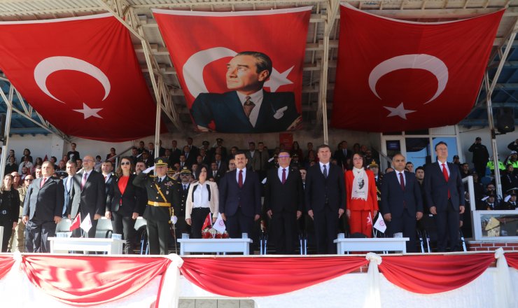 Burdur'da 29 Ekim coşku ile kutlandı
