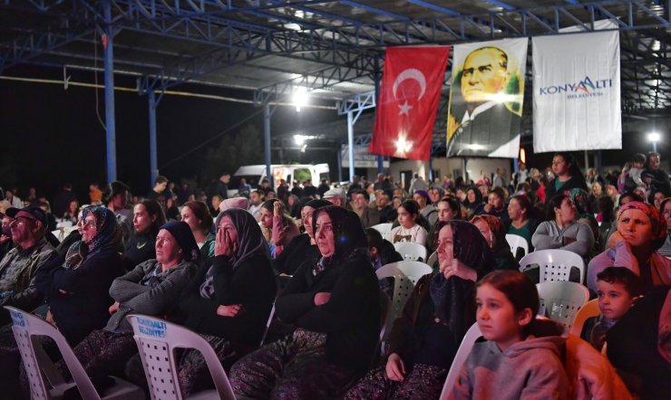 Çakırlar Mahallesi'nde sinema keyfi