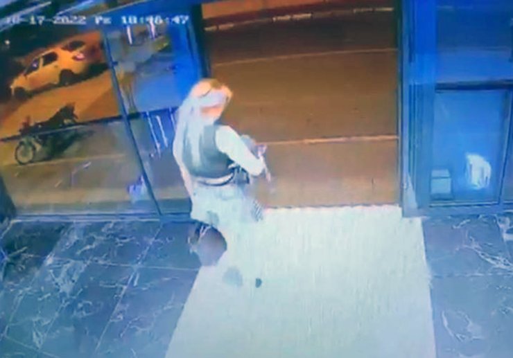Güzellik merkezinde 8 bin TL işlem ücretini ödemeden kaçtı