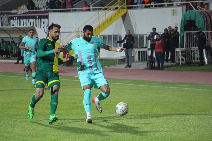 Isparta kendi sahasında kayıp