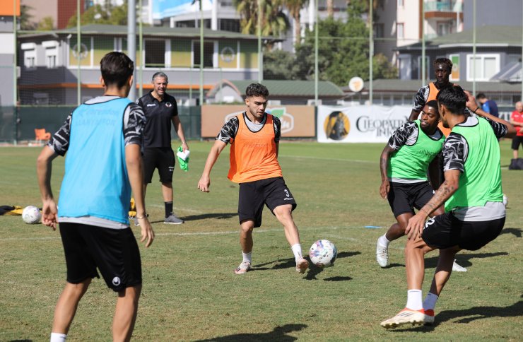 Alanyaspor'da kupa mesaisi başladı