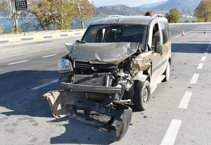 Eğirdir’de trafik kazası: 2 yaralı