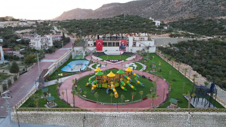 Demre'nin yeni yaşam merkezi Atatürk Parkı