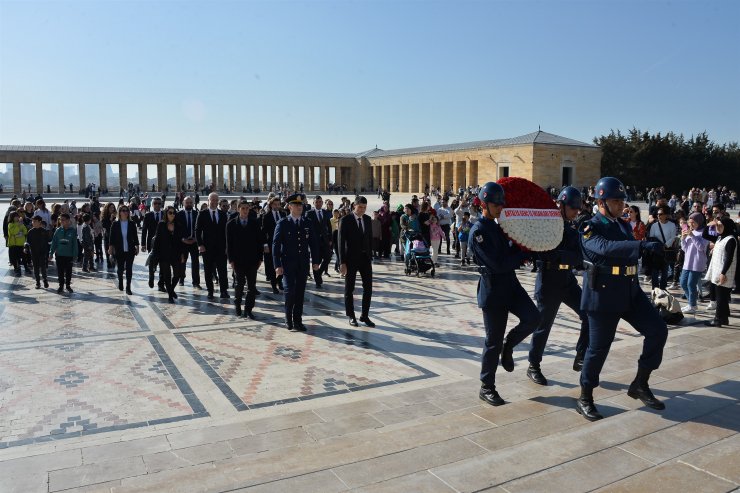 ANTGİAD'dan Anıtkabir ziyareti