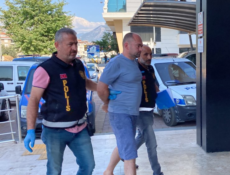 2 çocuğunu öldürüp eşini yaralayan Ukraynalı Navrotsky: Fakir yaşamalarını istemedim