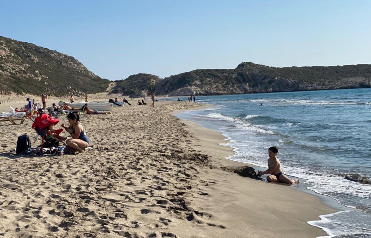 Antik plajda deniz keyfi