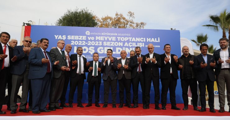 Halde yeni sezon dua ile açıldı