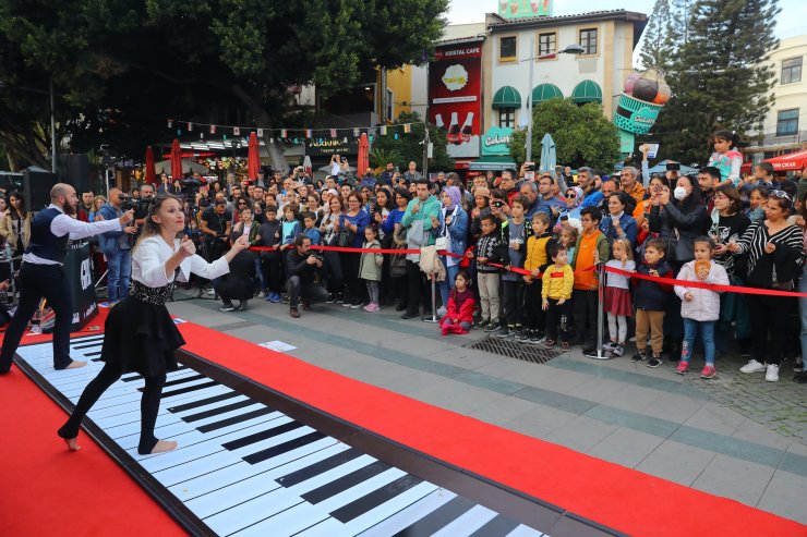 Piyano ve darbuka festivalde buluştu