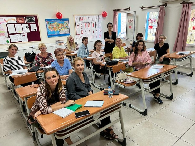 Ukraynalılar Bodrum'da Türkçe öğreniyor