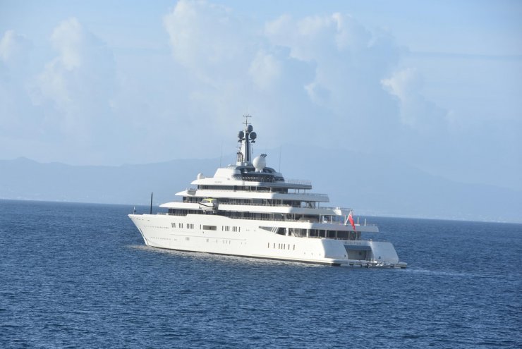 Abramoviç'in yatı 'Eclipse' Bodrum'da, 'My Solaris' ise Göcek'te
