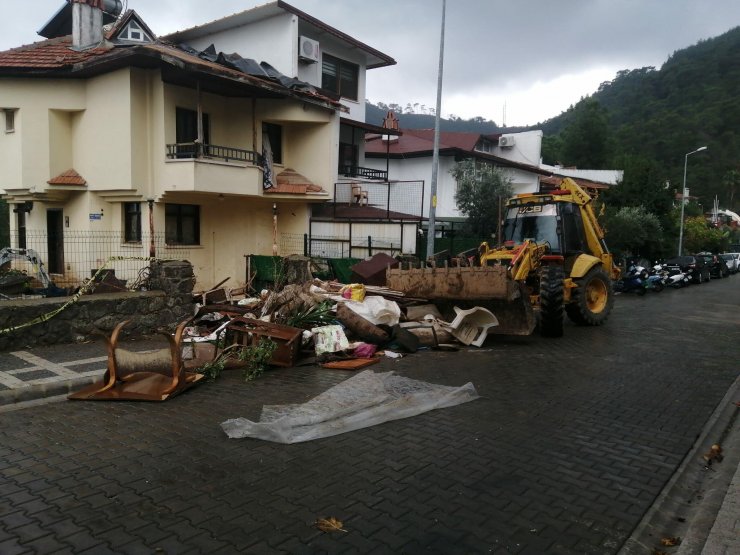 Evinde kedi ve köpek ölüleri bulundu; ‘Bazısını gömdüm, bazısını torbalayıp balkona koydum’ dedi