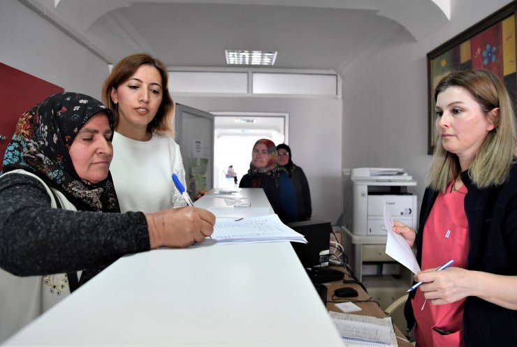 Konyaaltı'da kadınlara kanser taraması