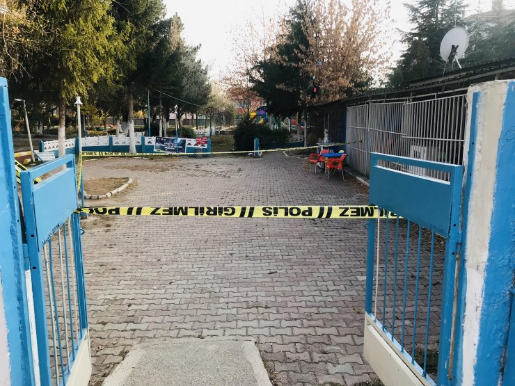 Çay bahçesi işletmecisini darbeden 2 şüpheli tutuklandı