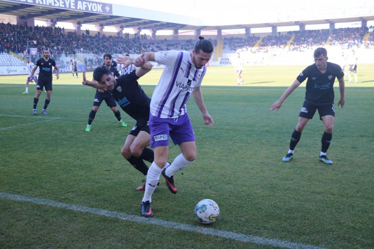 Afyonspor evinde kaybetti