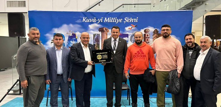 Kaş Belediyesi, Yağlı Güreş Birliği'ne üye oldu