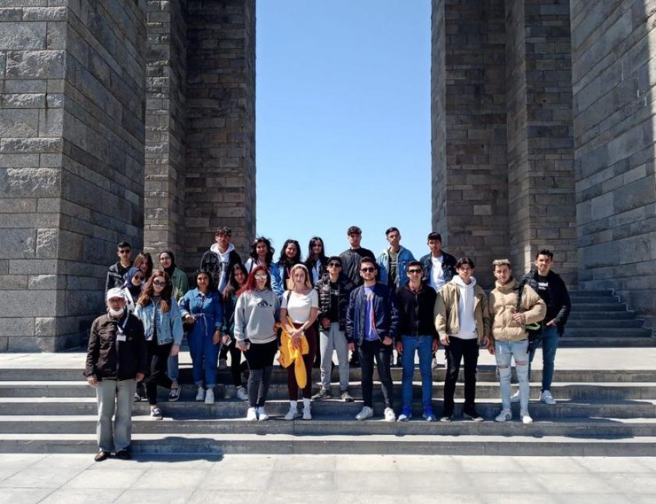 Gençler ecdadın izinde Çanakkale'yi ziyaret etti