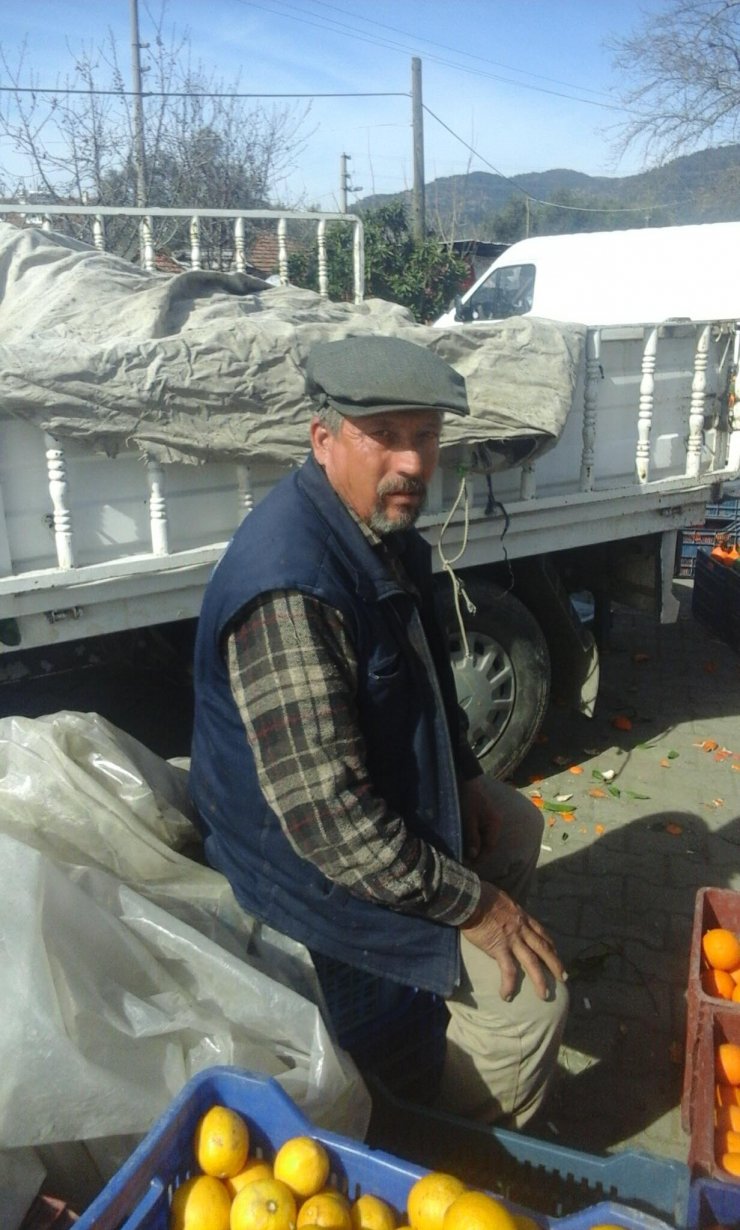 Muğla'da otomobilin çarptığı traktörün sürücüsü öldü