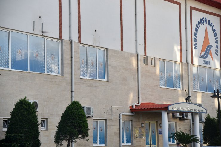 'Babamın vasiyeti, ücretsiz bakım yapacağım' diyerek, 30 klimayı söküp belediyeyi dolandırdı