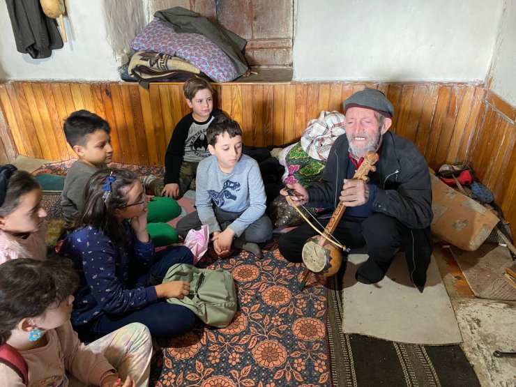 Öğrencilerden ıklık ustası Kök'e ziyaret