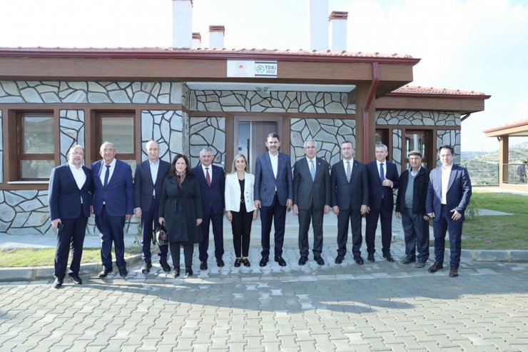 Bakan Kurum: İkinci el konut almak isteyen vatandaşlarımız için de çalışma yapıyoruz (2)