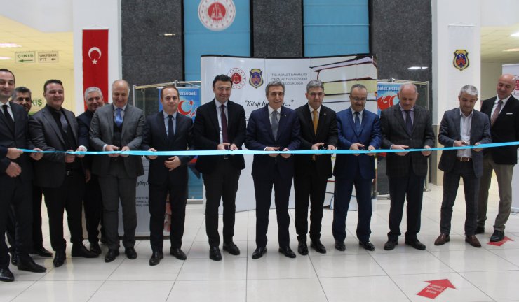 Antalya'da ceza infaz kurumu kütüphanesi için kitap bağışı kampanyası