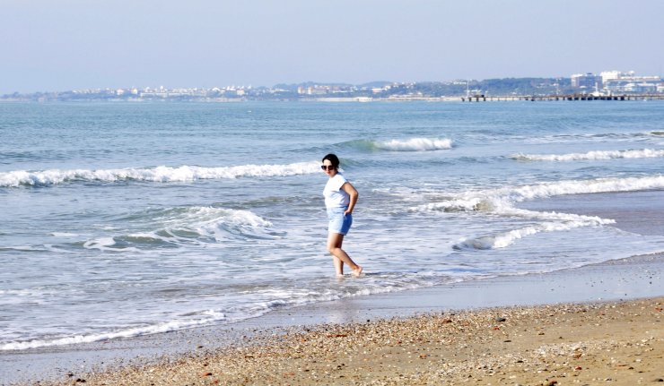 Antalya’da yağmur ve fırtına yerini güneşli havaya bıraktı (2)