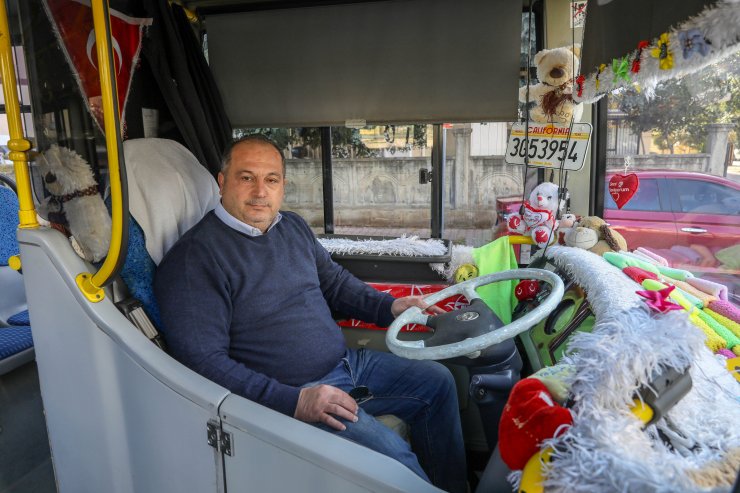 Otobüsün peşinden koşan yolcuya sinirlenip seferi yarım bıraktı