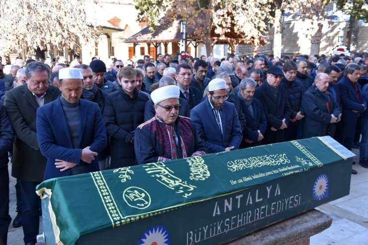 Eski milletvekili Baysarı son yolculuğuna uğurlandı