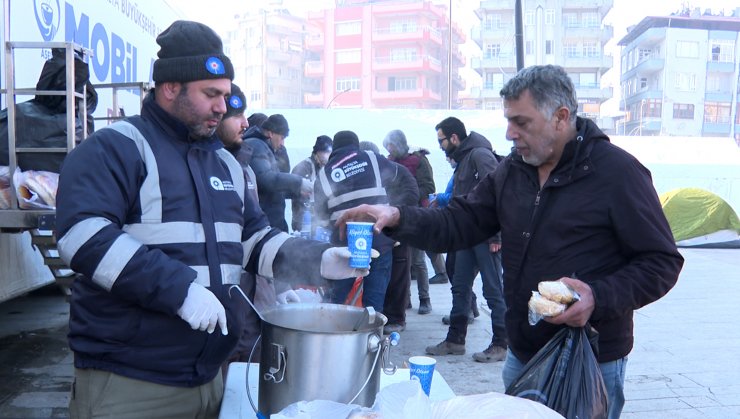 Antalya Büyükşehir Belediyesi yaraları sarıyor