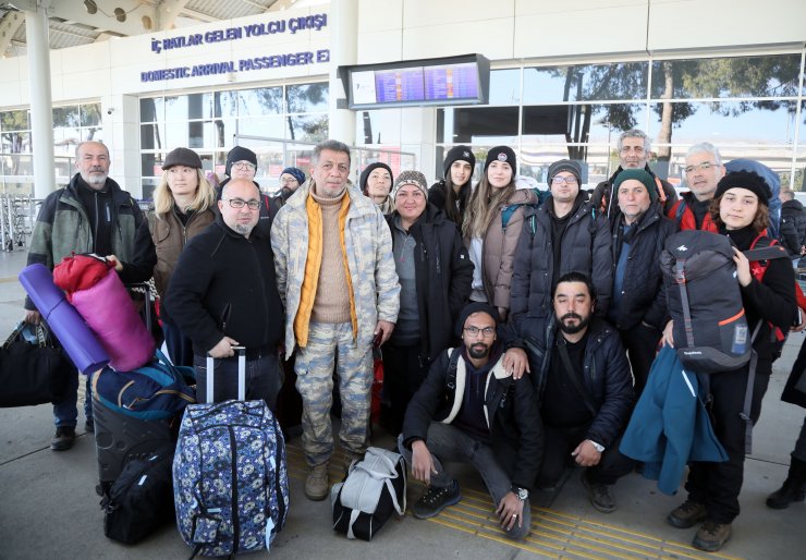 Deprem bölgesinde afetzedelere 'psikolojik ilk yardım'