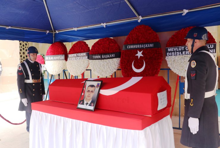 Şehit karakol komutanı, Antalya'da son yolculuğunu uğurlandı